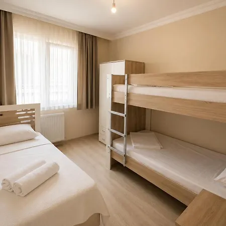 Pasha Aparthotel 3*